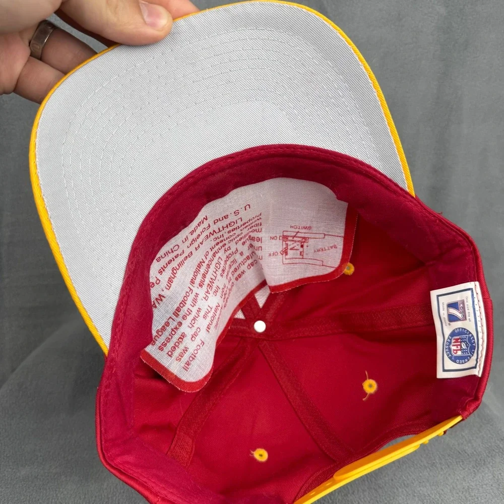 Washington Redskins‎ NFL Officially Licensed Logo Athletic Light Up Hat Cap
